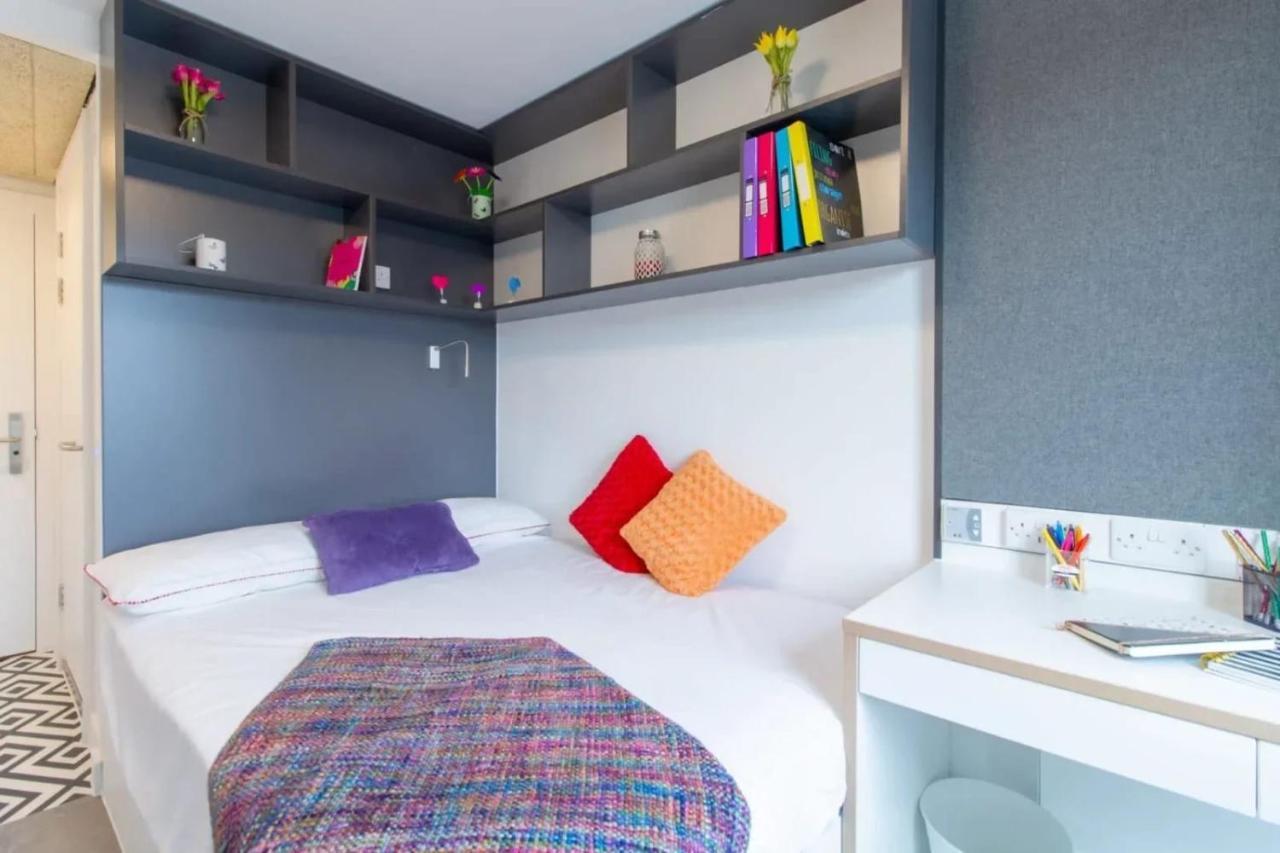 Paradise Village Coventry Luaran gambar